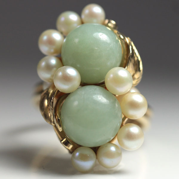 Ming's Hawaii Pale Green Twin Jade Ball & White Pearl Ring