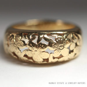 Ming's Hawaii Plum Blossom Dome Ring