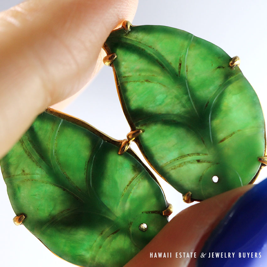 GIA CERTIFIED A JADE NATURAL MOTTLED GREEN LEAVES 18KYG SCREW BACK EARRINGS  - Hawaii Estate & Jewelry Buyers