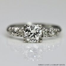 3.0g PLAT 0.60ct VS/GH Diamond w/0.10ctw Diamond Traditional Ring Size 4.25