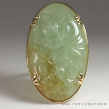 Ming's Hawaii Oval Carved Flower Large Jade 14K Yellow Gold Ring