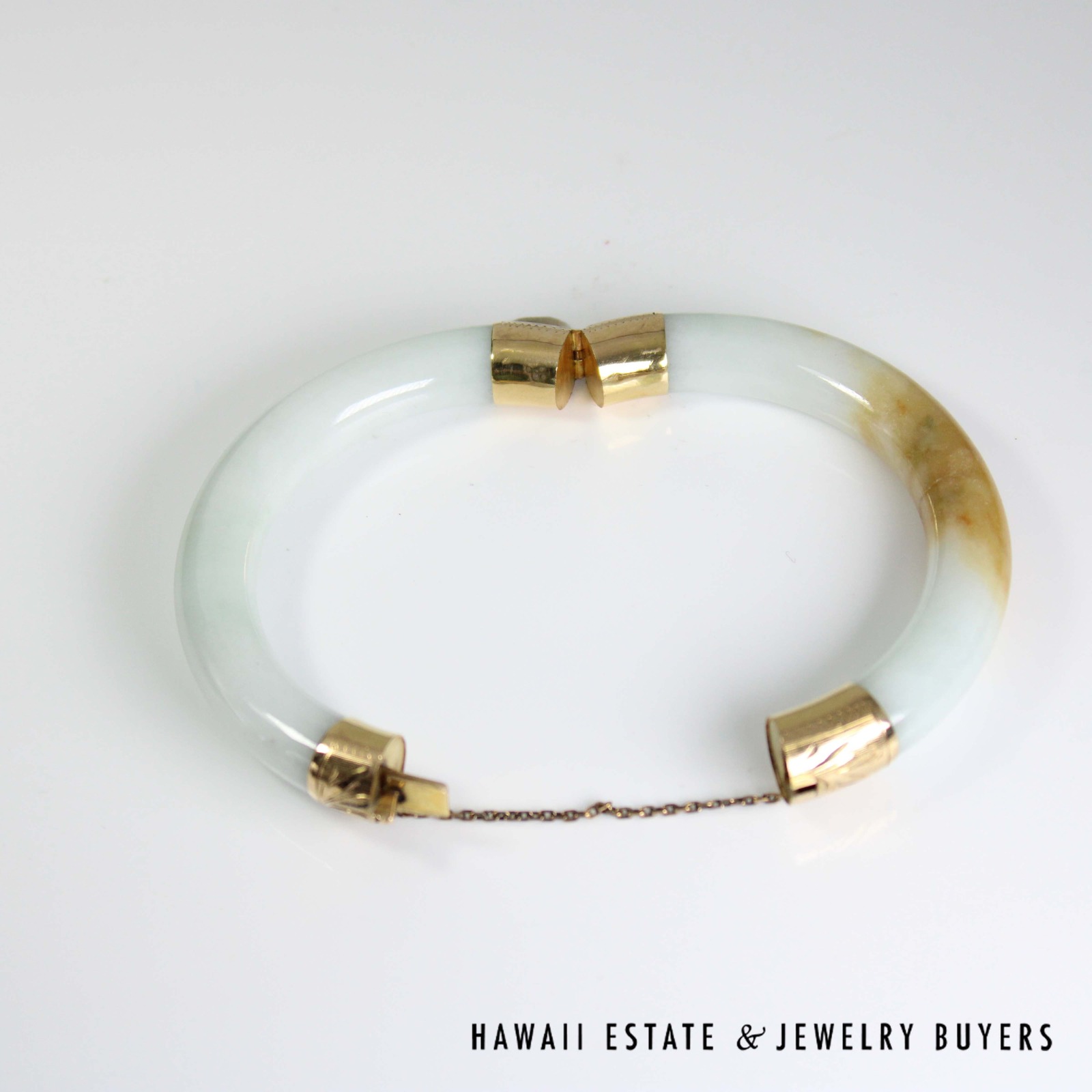 White & Brown Jade Hinged Bangle Bracelet Size 7 with 14K Yellow Gold Clasp - Image 4